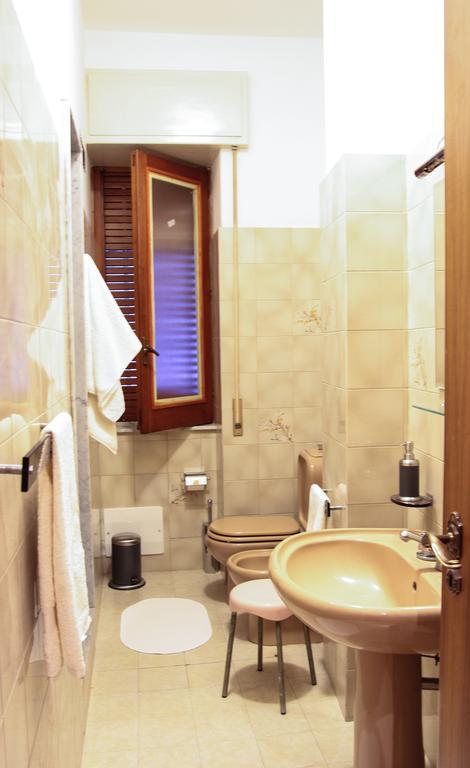 B&B Fiori Di Lava Николози Стая снимка