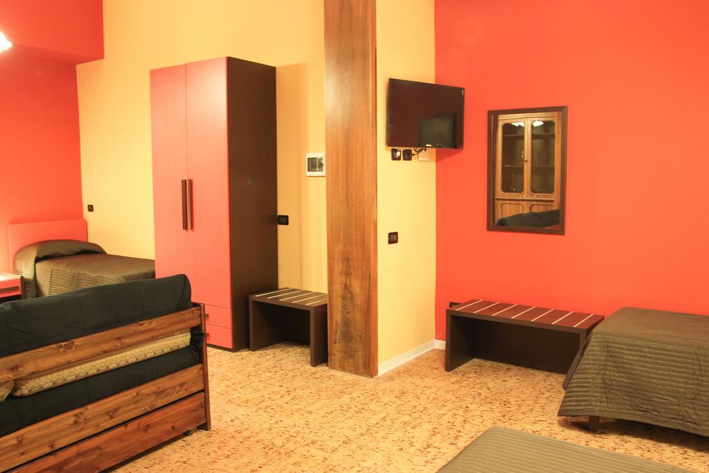 B&B Fiori Di Lava Николози Стая снимка